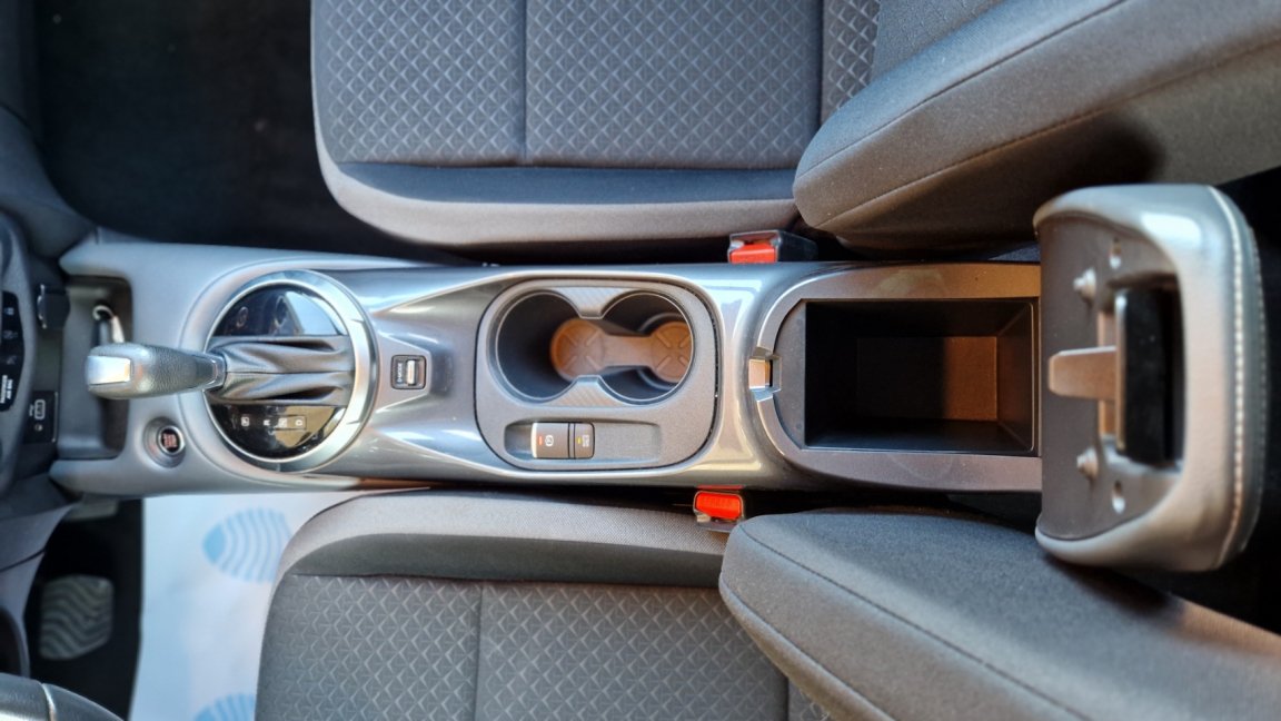 Nissan Juke - Photo 30