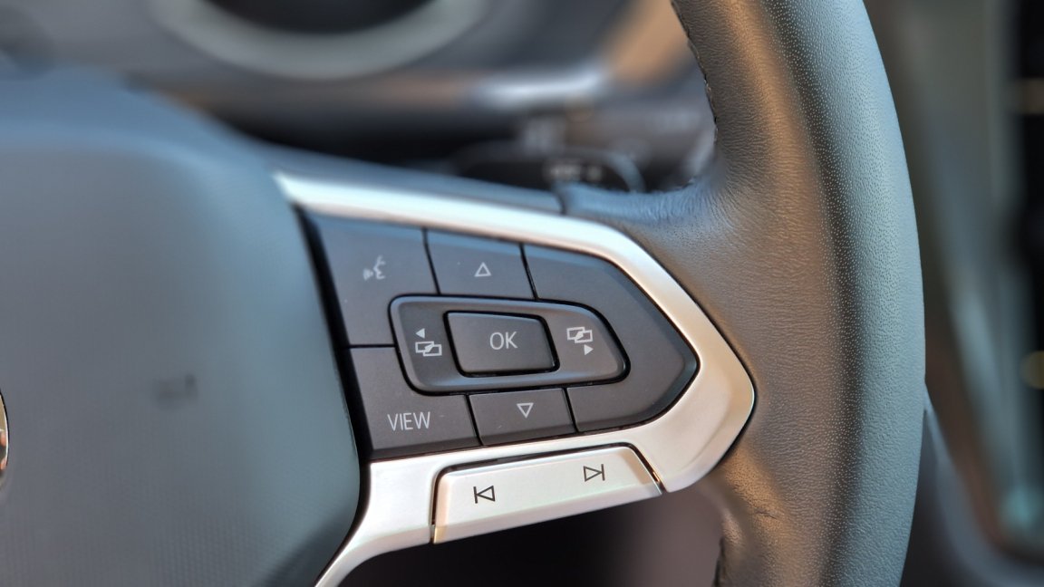 Volkswagen Tiguan - Photo 36