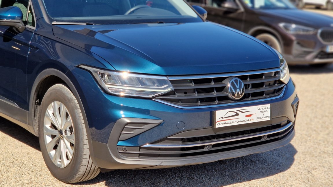 Volkswagen Tiguan - Photo 4