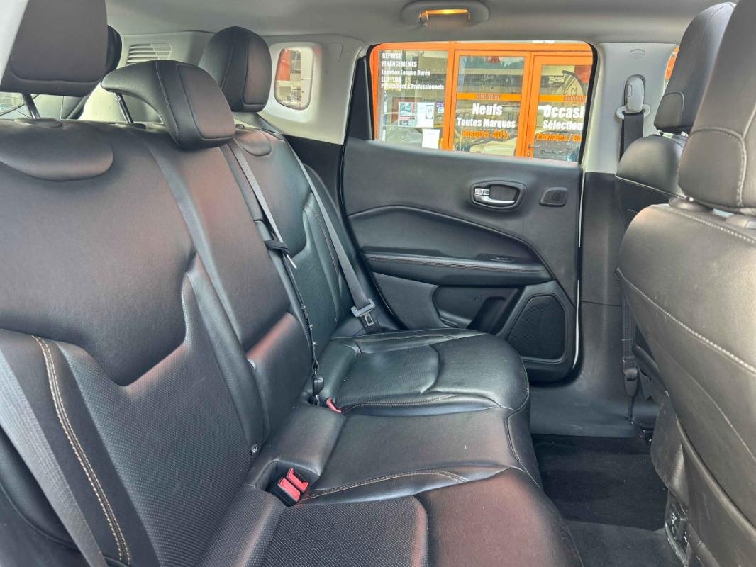 Jeep Compass - Photo 24