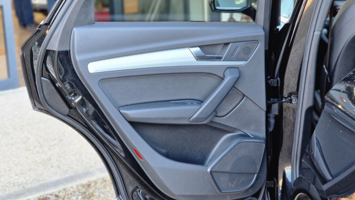 Audi Q5 - Photo 31
