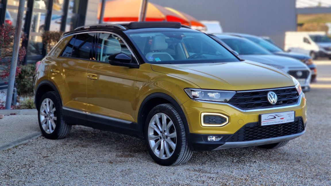 Volkswagen T-Roc - Photo 18
