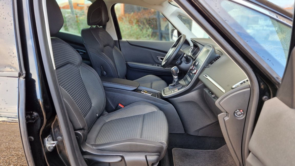 Renault Scénic - Photo 26