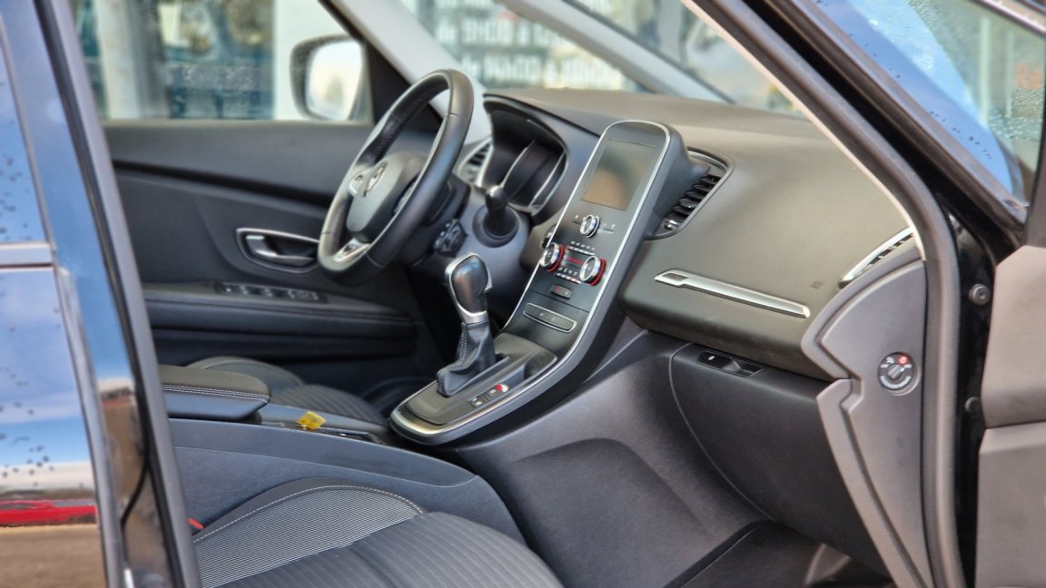 Renault Scénic - Photo 31