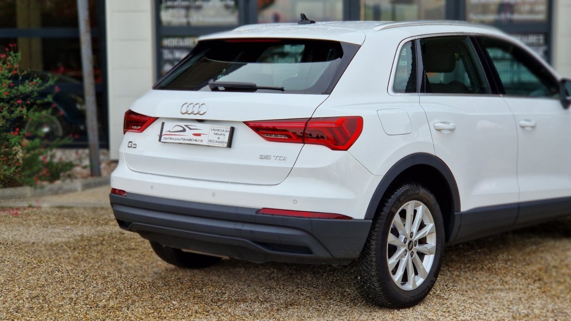 Audi Q3 - Photo 15