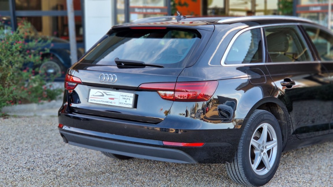 Audi A4 Avant - Photo 12