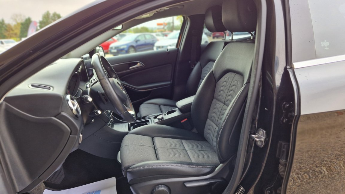 Mercedes Classe GLA - Photo 12