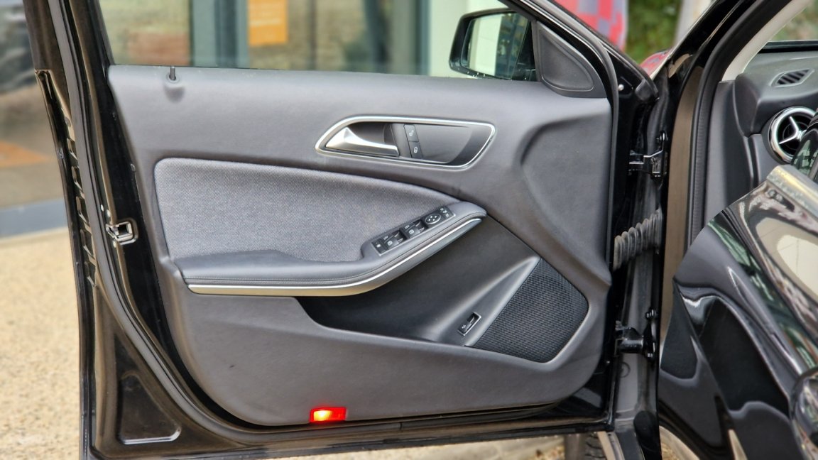 Mercedes Classe GLA - Photo 19