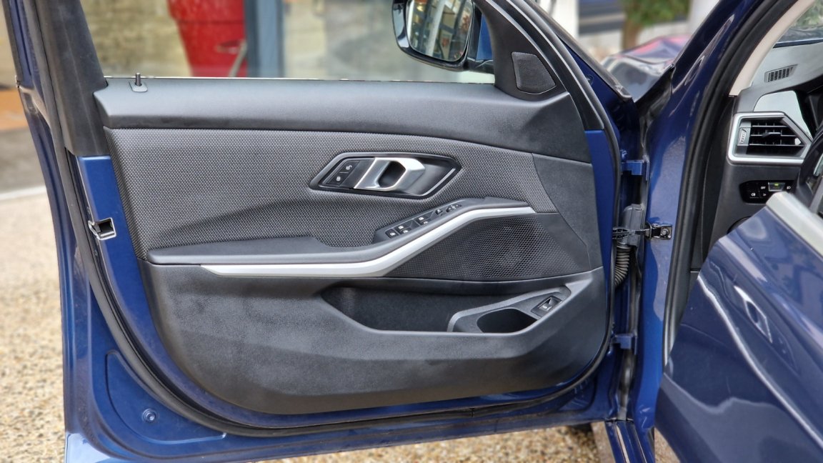 BMW 316 - Photo 19