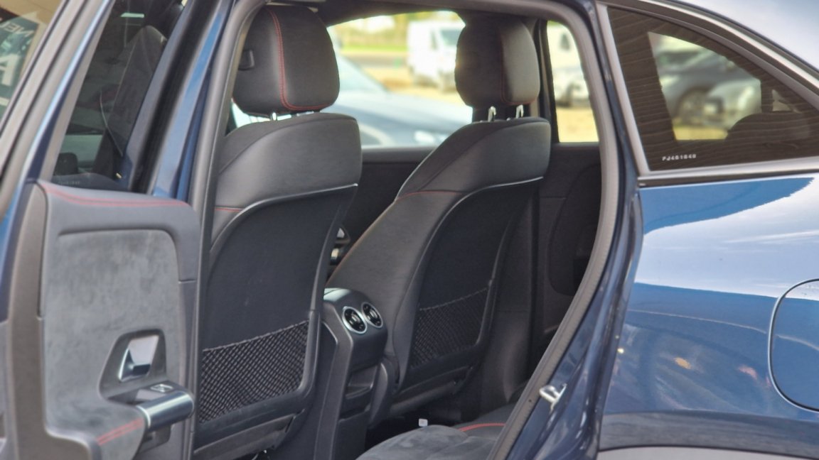 Mercedes Gla - Photo 27