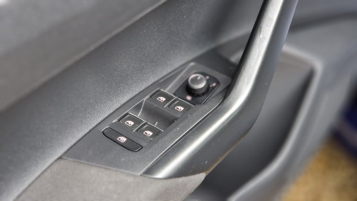 Volkswagen Polo - Photo 9