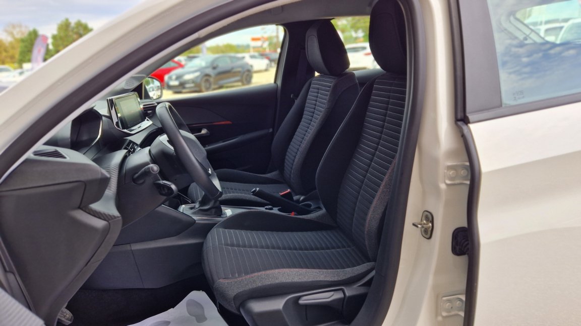 Peugeot 208 - Photo 19
