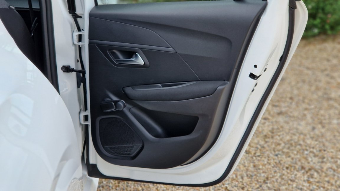 Peugeot 208 - Photo 35