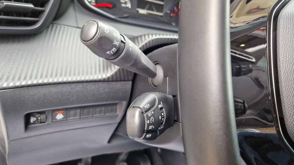 Peugeot 208 - Photo 46