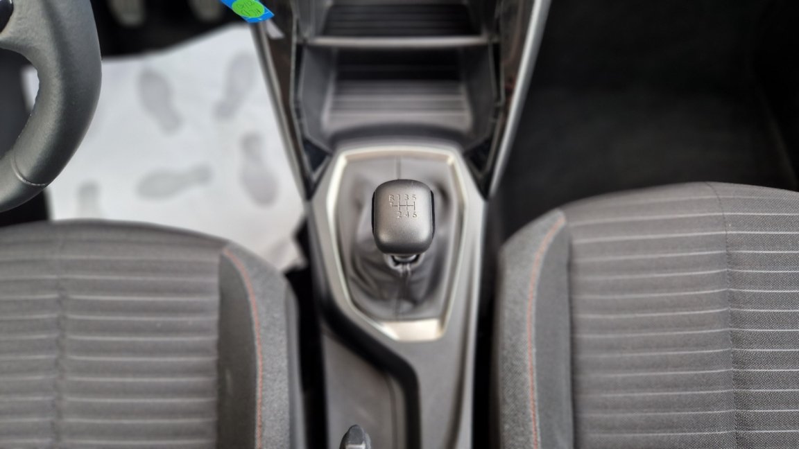Peugeot 208 - Photo 10