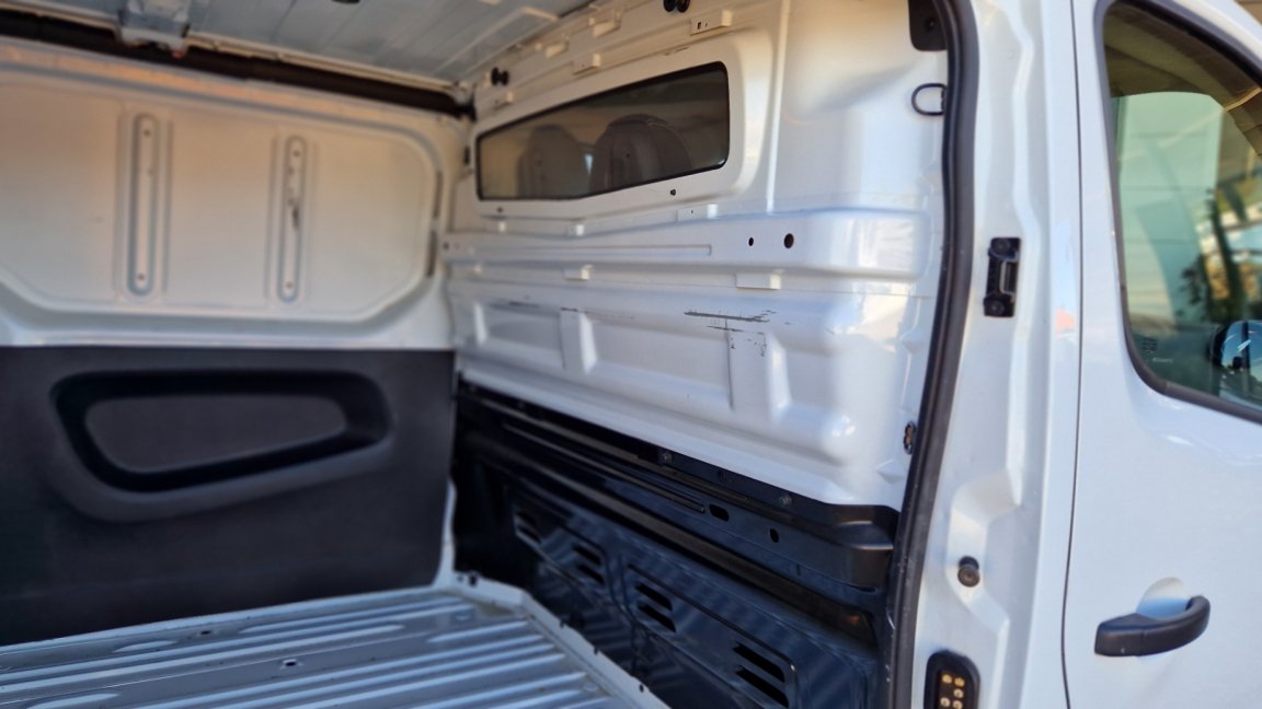 Renault Trafic - Photo 11