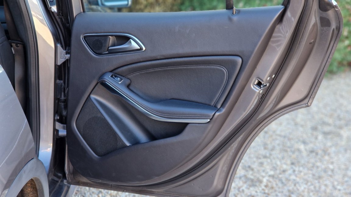 Mercedes Gla - Photo 27