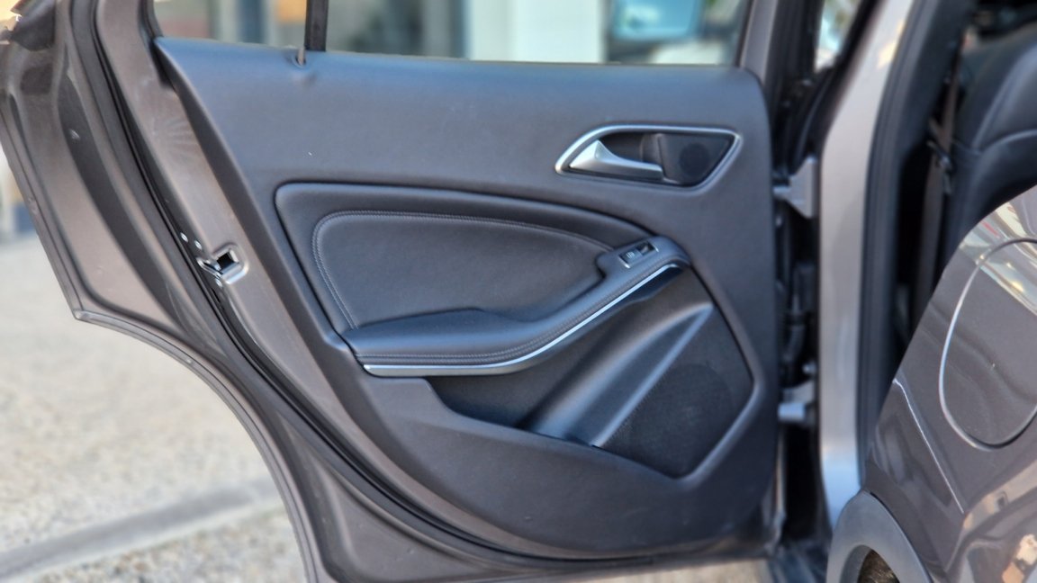 Mercedes Gla - Photo 30