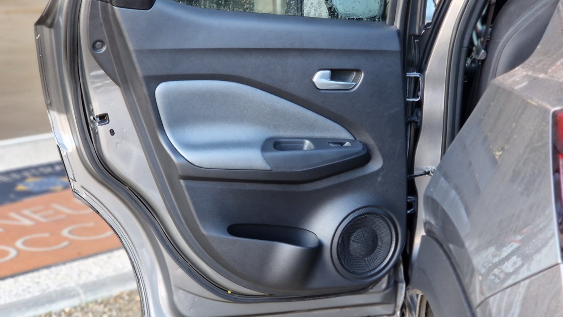 Nissan Juke - Photo 34