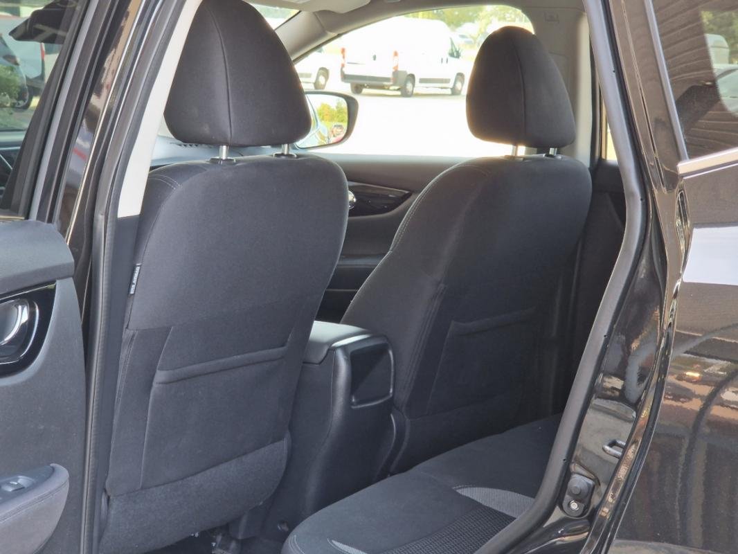 Nissan Qashqai - Photo 25