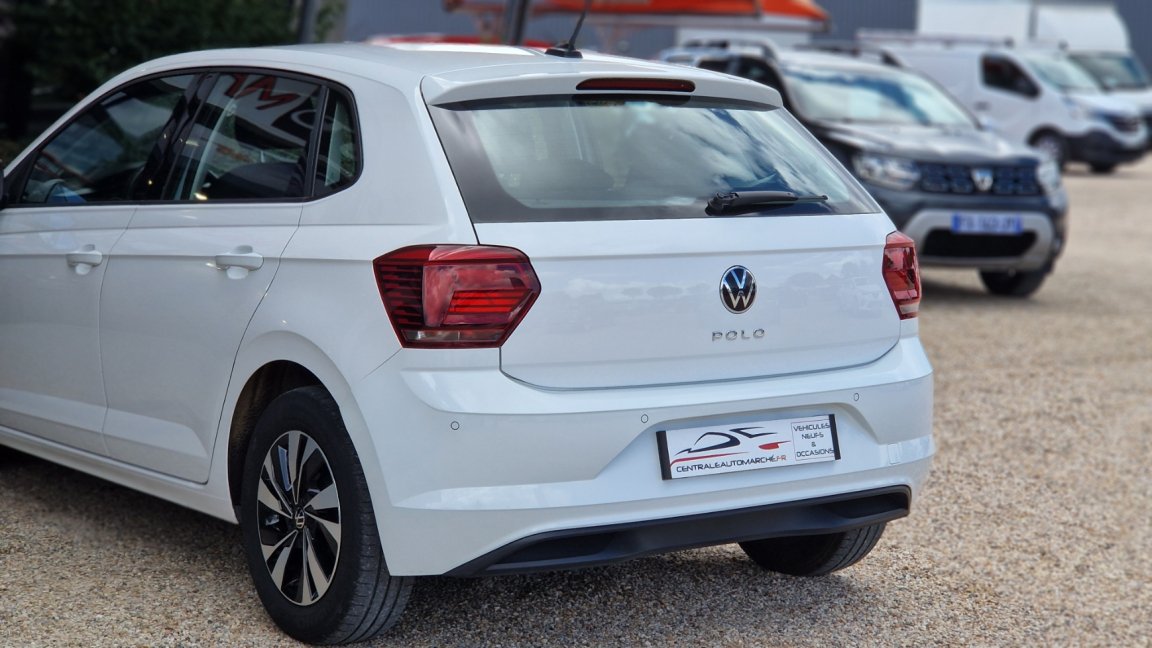Volkswagen Polo - Photo 17