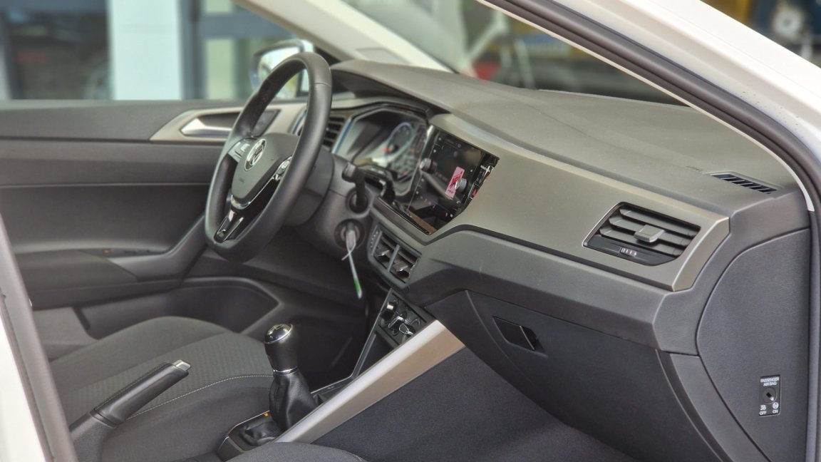 Volkswagen Polo - Photo 37