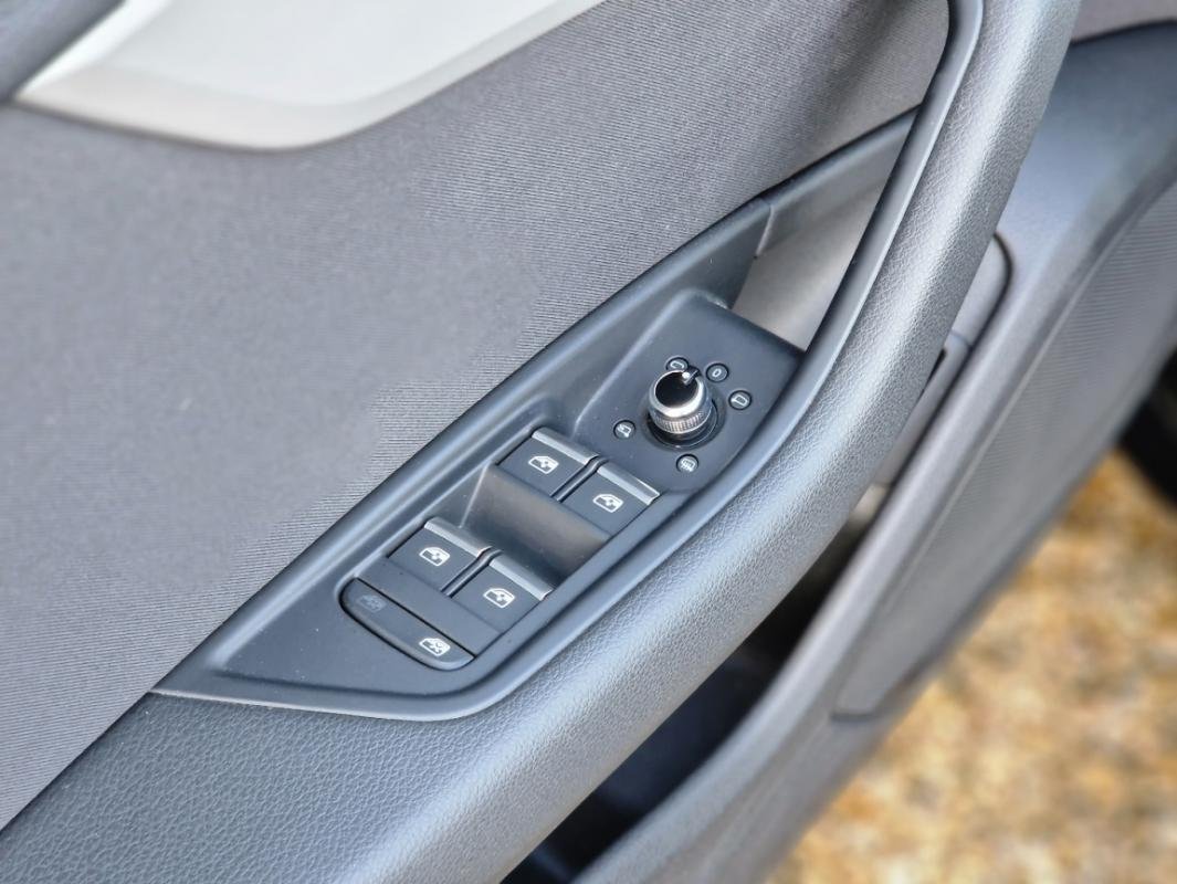 Audi A4 Avant - Photo 18