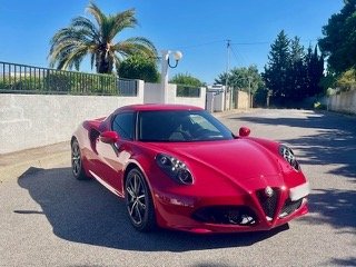 Alfa Romeo 4C - Photo 1