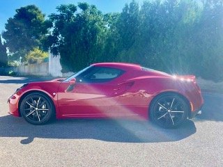 Alfa Romeo 4C - Photo 16