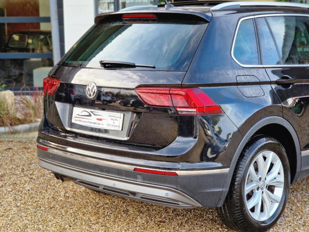 Volkswagen Tiguan - Photo 12