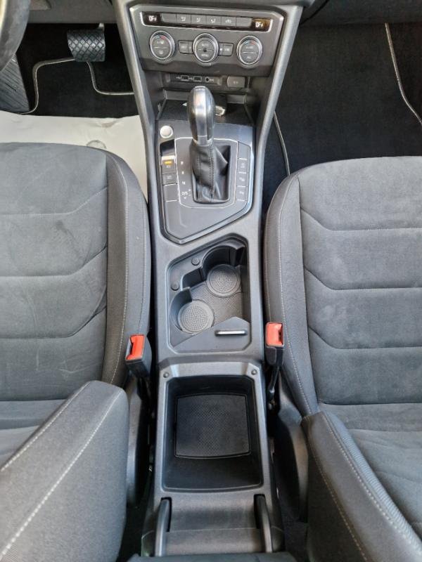 Volkswagen Tiguan - Photo 24