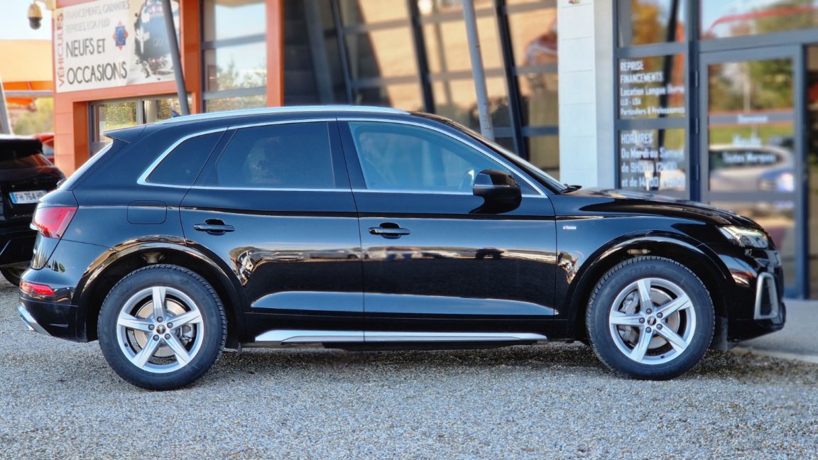 Audi Q5 - Photo 11