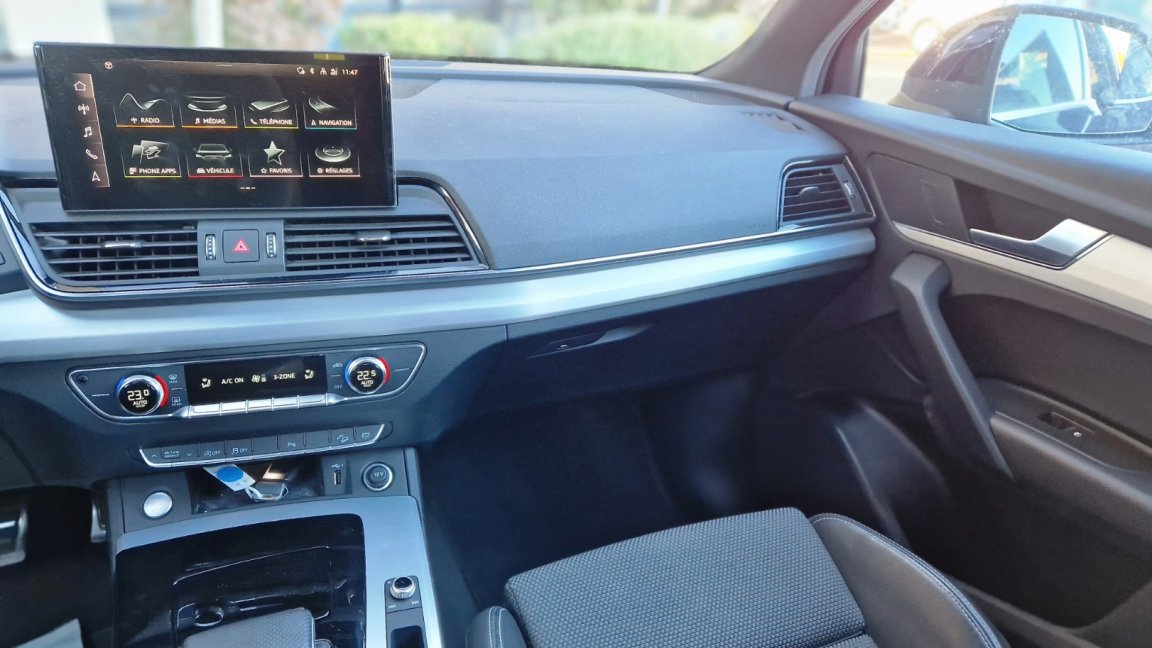Audi Q5 - Photo 23