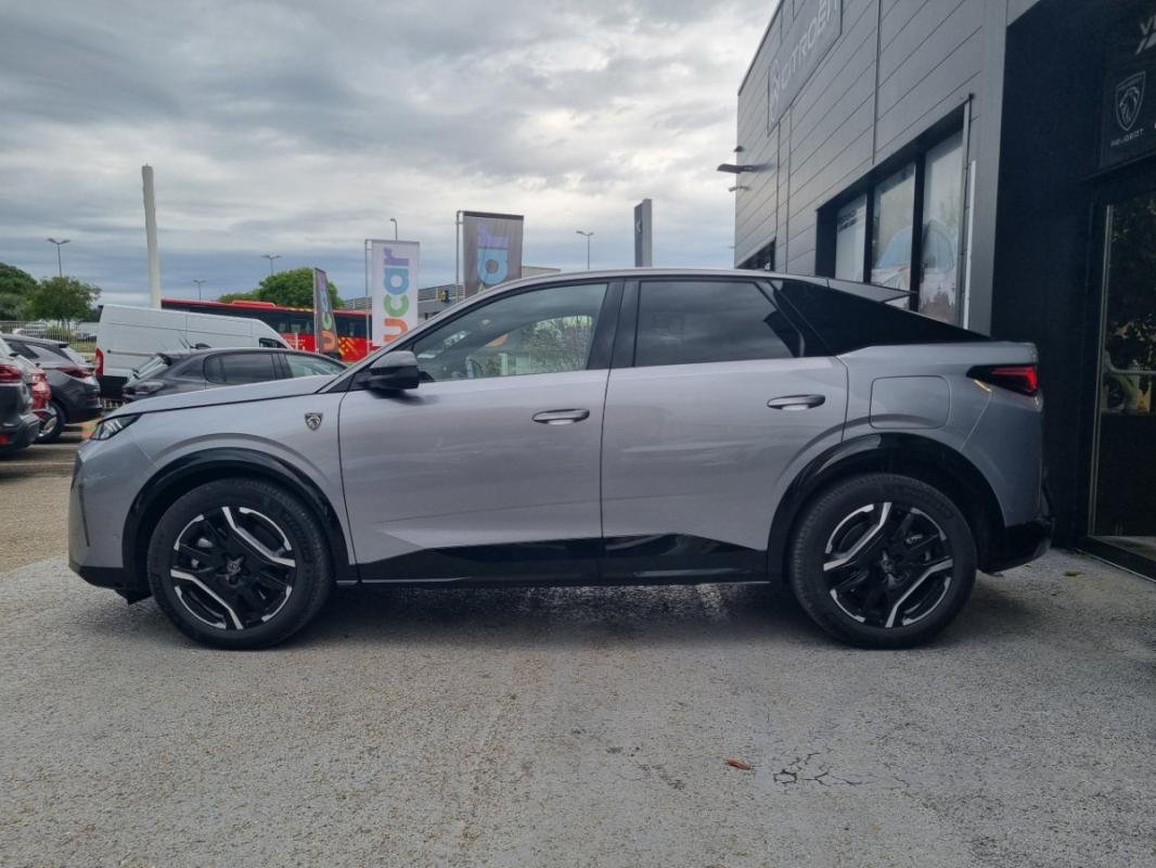 Peugeot 3008 - Photo 2