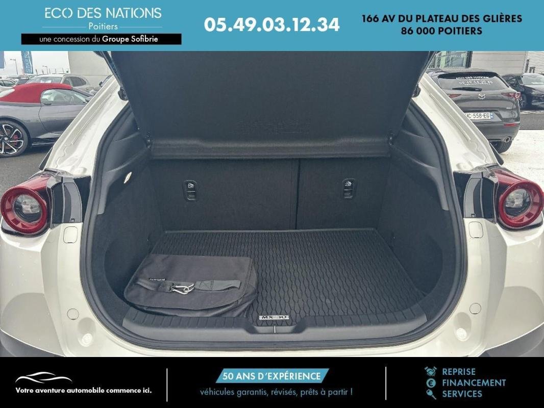 Mazda MX-30 - Photo 6