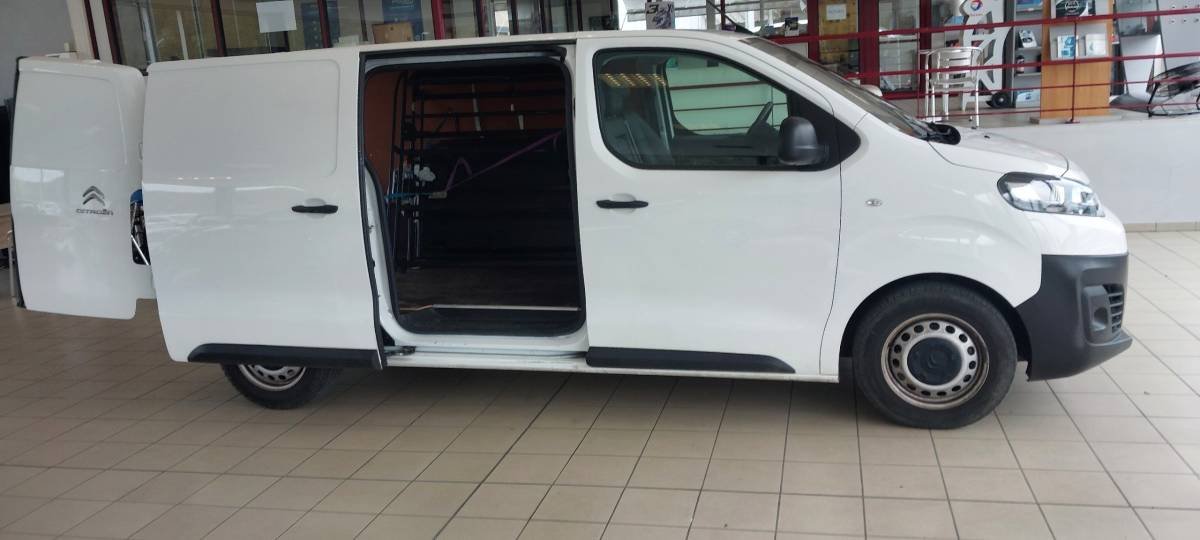 Citroën Jumpy - Photo 12