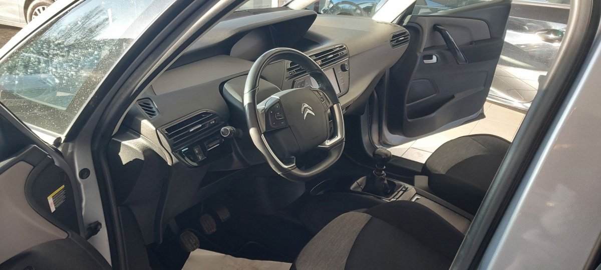 Citroën Grand C4 SpaceTourer - Photo 9