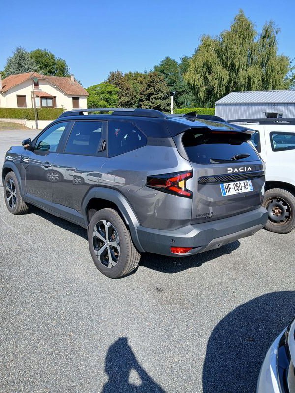 Dacia bigster - Photo 2