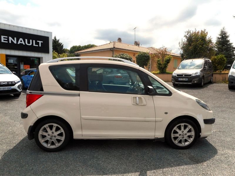 Peugeot 1007 - Photo 6