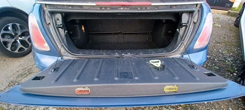 Mini Cabrio - Photo 6