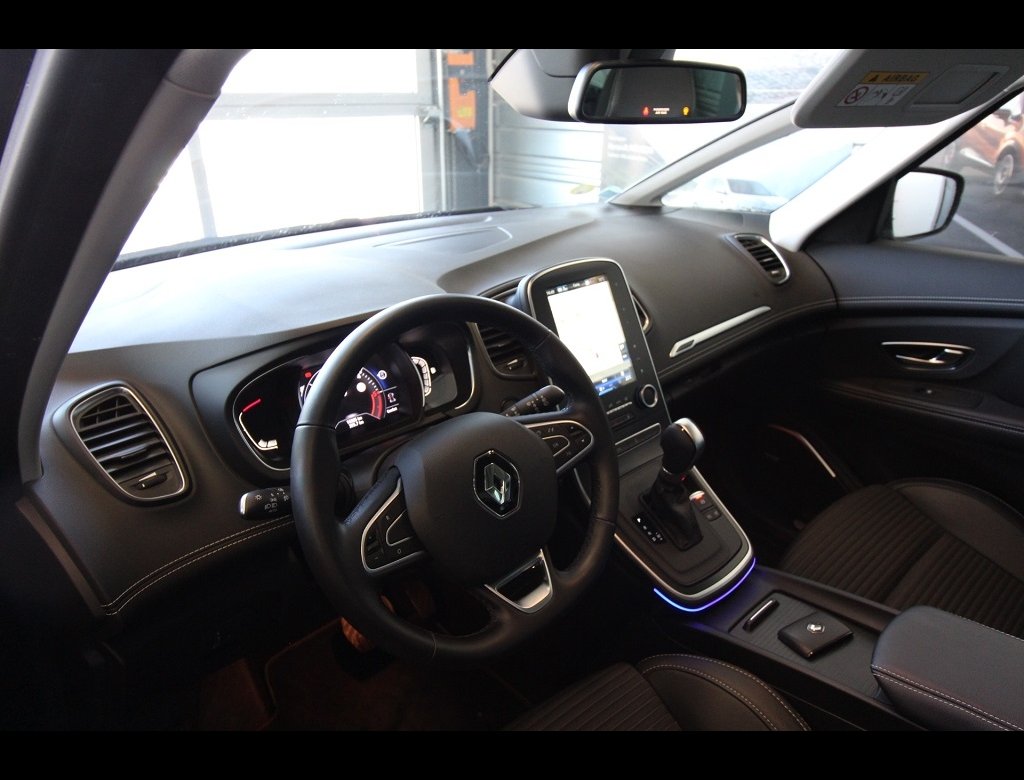 Renault Grand Scénic - Photo 2