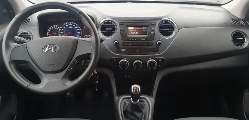Hyundai i10 - Photo 2