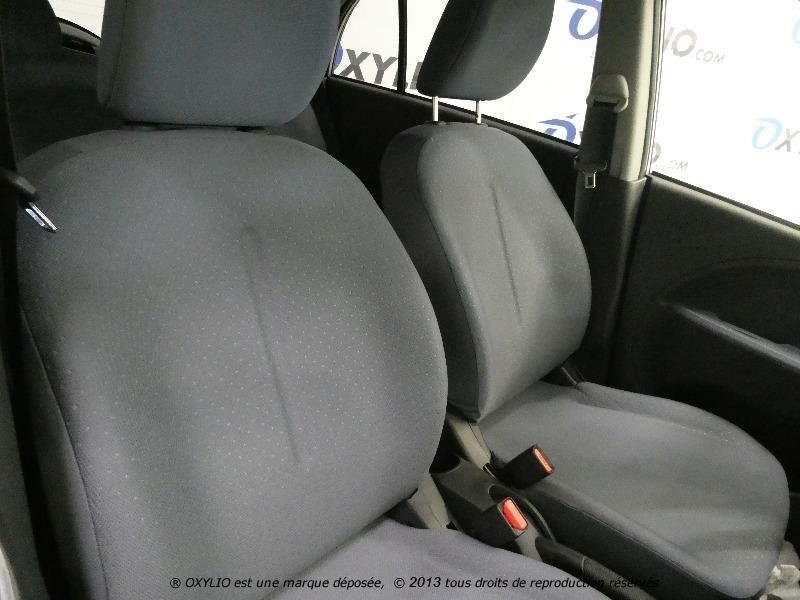 Peugeot iOn - Photo 15