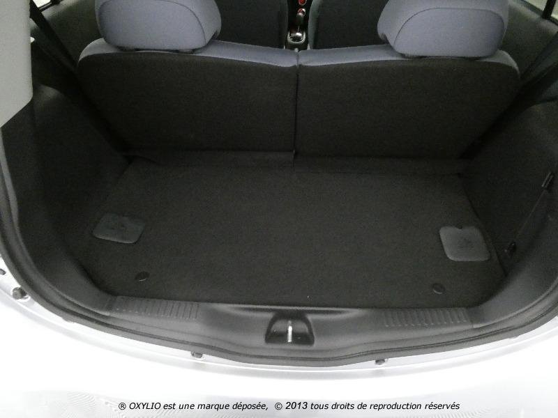 Peugeot iOn - Photo 10