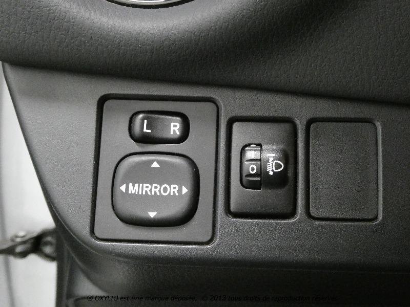 Toyota Yaris - Photo 16