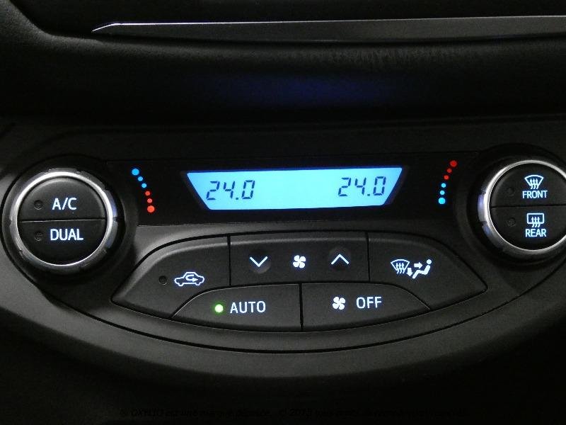 Toyota Yaris - Photo 25