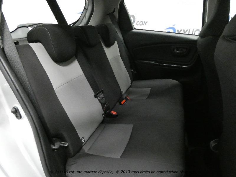 Toyota Yaris - Photo 30