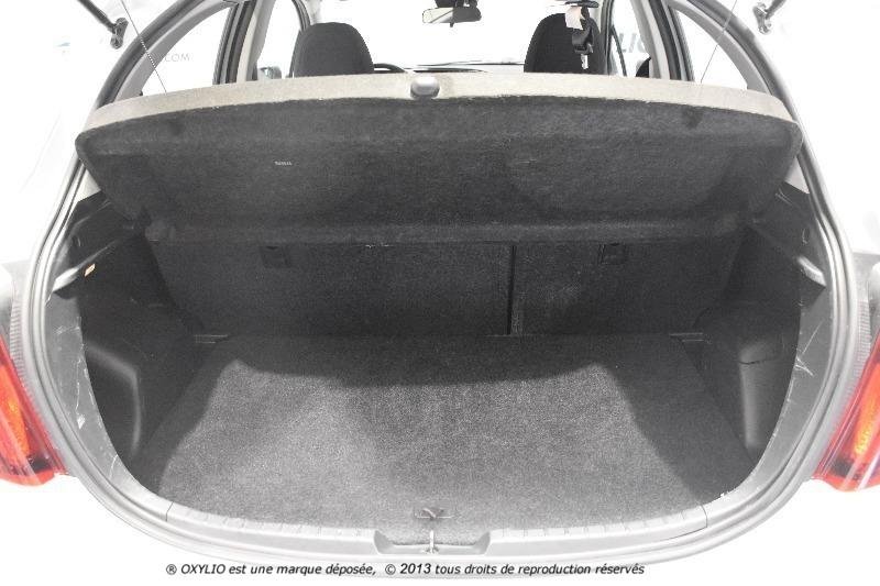 Toyota Yaris - Photo 9