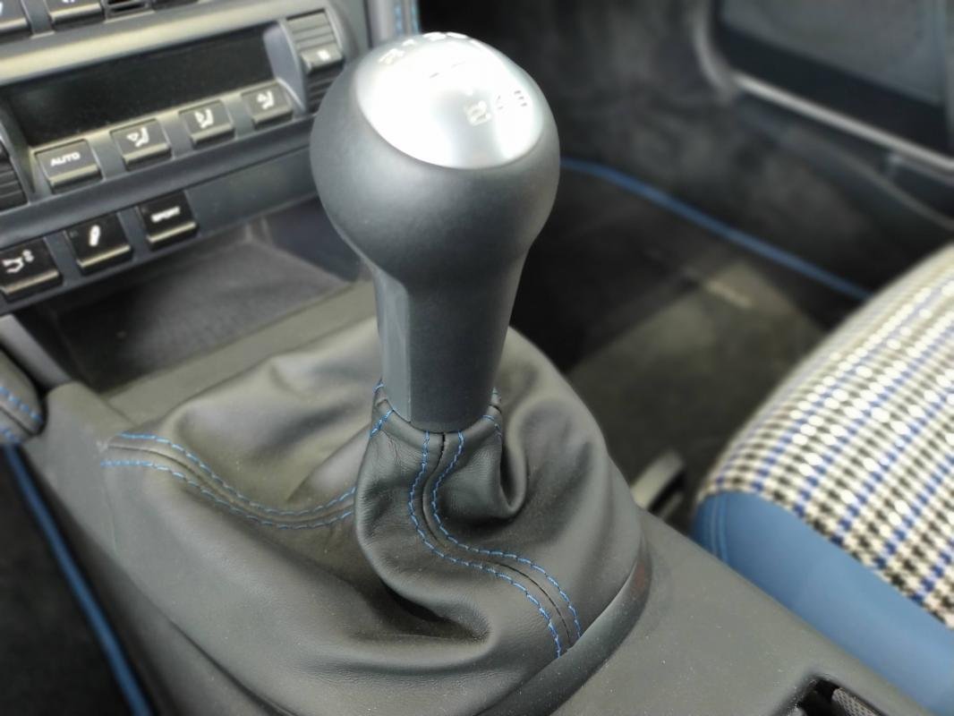 Porsche 911 - Photo 31