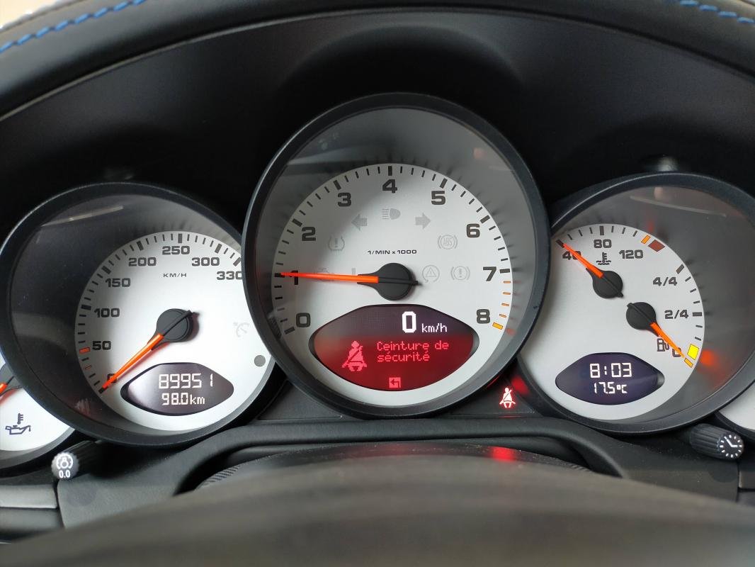 Porsche 911 - Photo 32